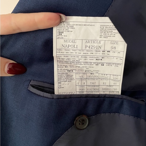 Suitsupply Napoli Suit in Sharkskin Blue VBC Wool (40L, 32” Waist / 32” Inseam) - Picture 6 of 10